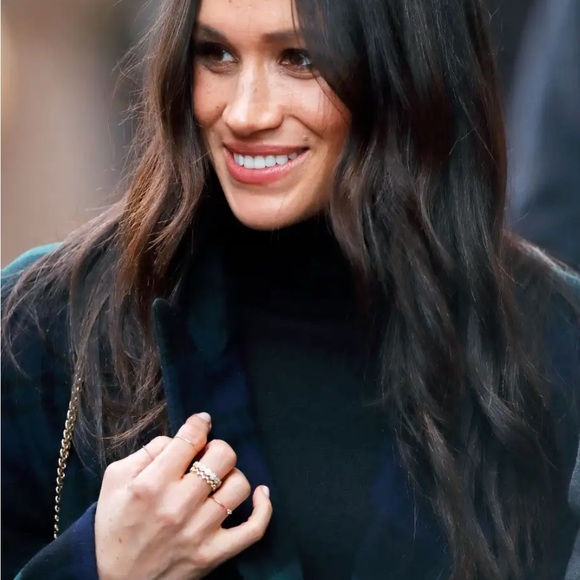 Catbird 14k Threadbare Ring - Picture 5 of 5